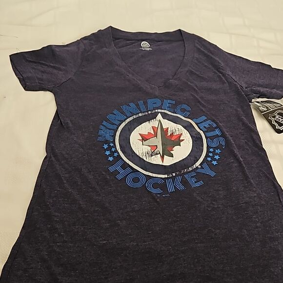 NHL Women's Hockey Logo Winnipeg Jets T-shirt Navy Blue Medium - Picture 16 of 16